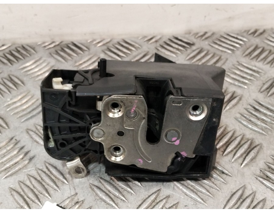 Recambio de cerradura puerta trasera derecha para dacia sandero ii (b8_) tce 90 (b8m1, b8ma) referencia OEM IAM 825028727R  