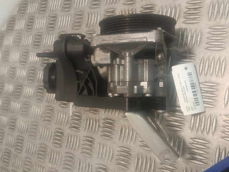 Recambio de bomba direccion para mercedes-benz clase c (w204) c 200 cdi (204.001) referencia OEM IAM A0064661501  
