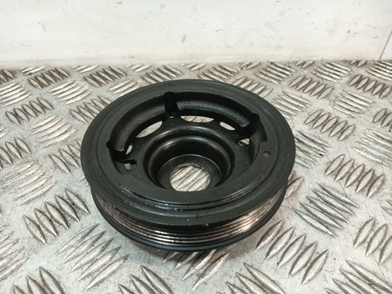 Recambio de polea cigueñal para ford ecosport 1.0 ecoboost referencia OEM IAM CM5G6316GC  