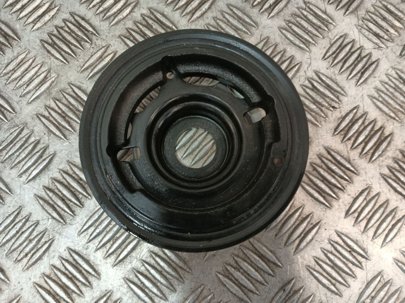 Recambio de polea cigueñal para ford ecosport 1.0 ecoboost referencia OEM IAM CM5G6316GC  