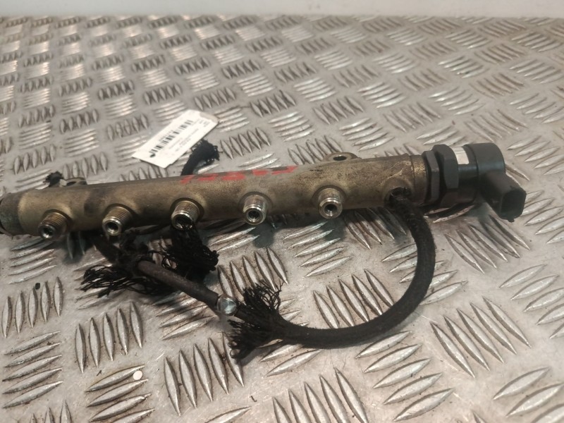 Recambio de rampa inyectora para kia rio ii (jb) 1.5 crdi referencia OEM IAM 314002A400  