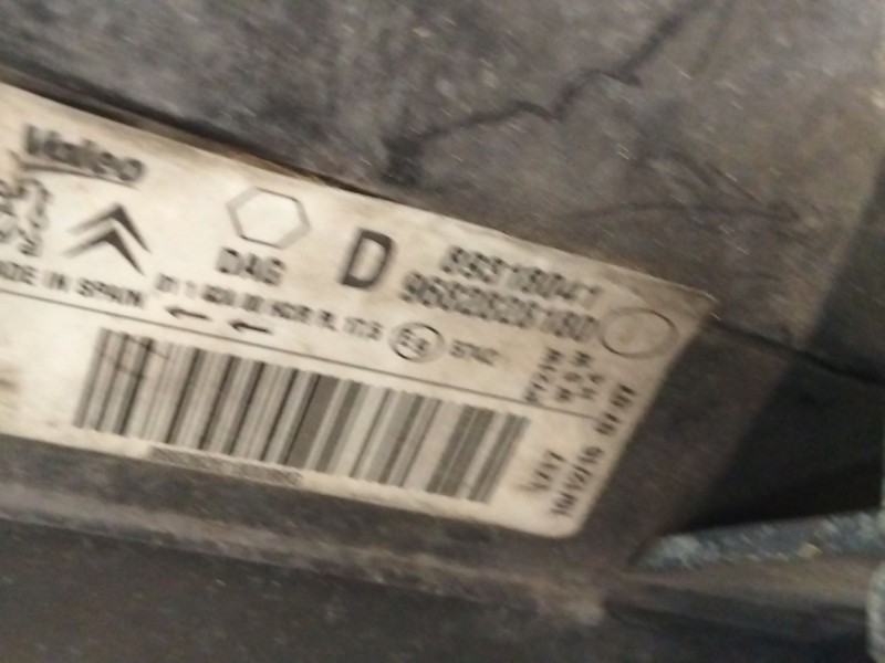 Recambio de faro derecho para peugeot partner furgoneta/monovolumen 1.6 bluehdi 100 referencia OEM IAM 9682828180  