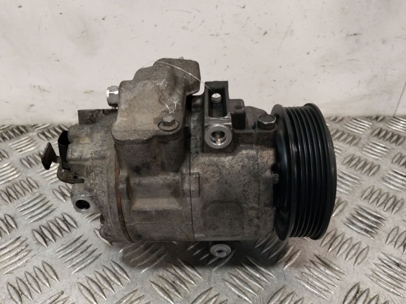 Recambio de compresor aire acondicionado para seat ibiza iv (6j5, 6p1) 1.6 tdi referencia OEM IAM 6Q0820808D  