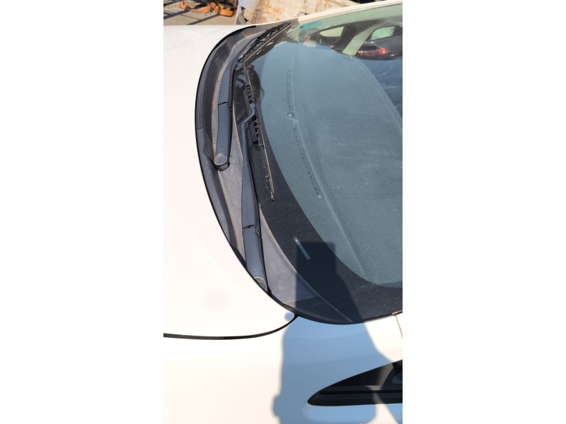 Recambio de brazo limpia delantero izquierdo para kia rio iii (ub) 1.25 cvvt referencia OEM IAM 983111W000  