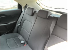 Recambio de reposacabezas trasero derecho para kia rio iii (ub) 1.25 cvvt referencia OEM IAM 897001W010BB2  