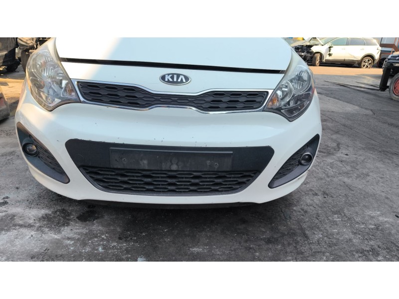 Recambio de paragolpes delantero para kia rio iii (ub) 1.25 cvvt referencia OEM IAM 865111W200  