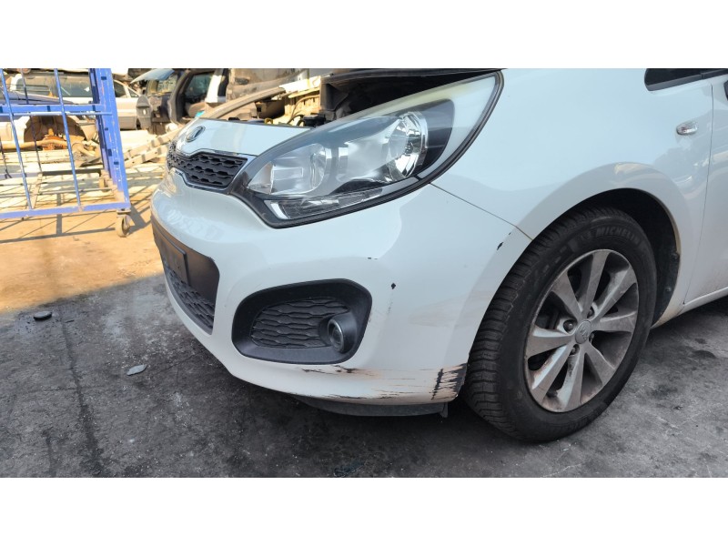 Recambio de paragolpes delantero para kia rio iii (ub) 1.25 cvvt referencia OEM IAM 865111W200  
