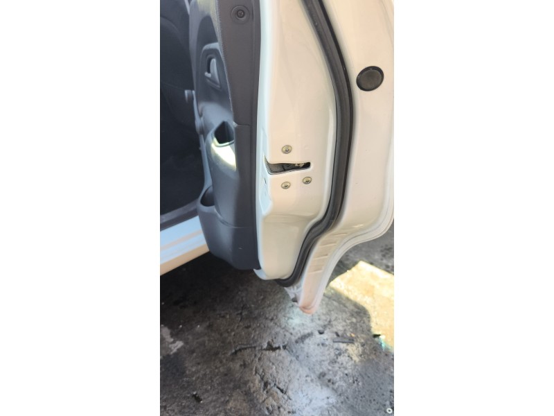 Recambio de cerradura puerta trasera derecha para kia rio iii (ub) 1.25 cvvt referencia OEM IAM 814211W010  