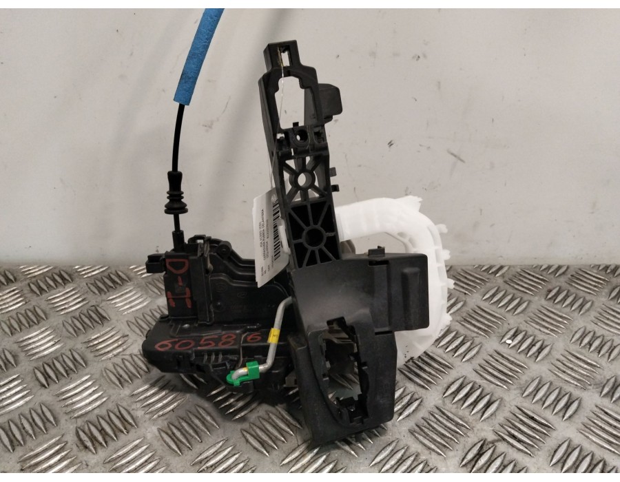 Recambio de cerradura puerta delantera izquierda para kia xceed (cd) 1.5 t-gdi mhev referencia OEM IAM 81310J7010  