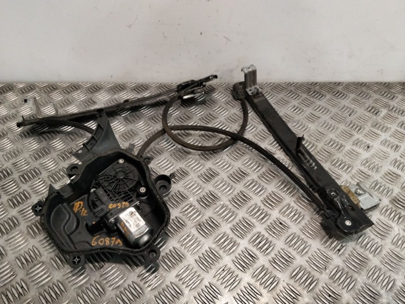 Recambio de elevalunas delantero izquierdo para seat ibiza iv sc (6j1, 6p5) 1.4 tdi referencia OEM IAM 6R0959801  