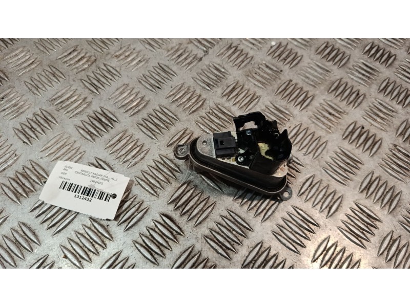 Recambio de centralita faros xenon para renault kadjar (ha_, hl_) 1.3 tce 140 referencia OEM IAM 19623502  