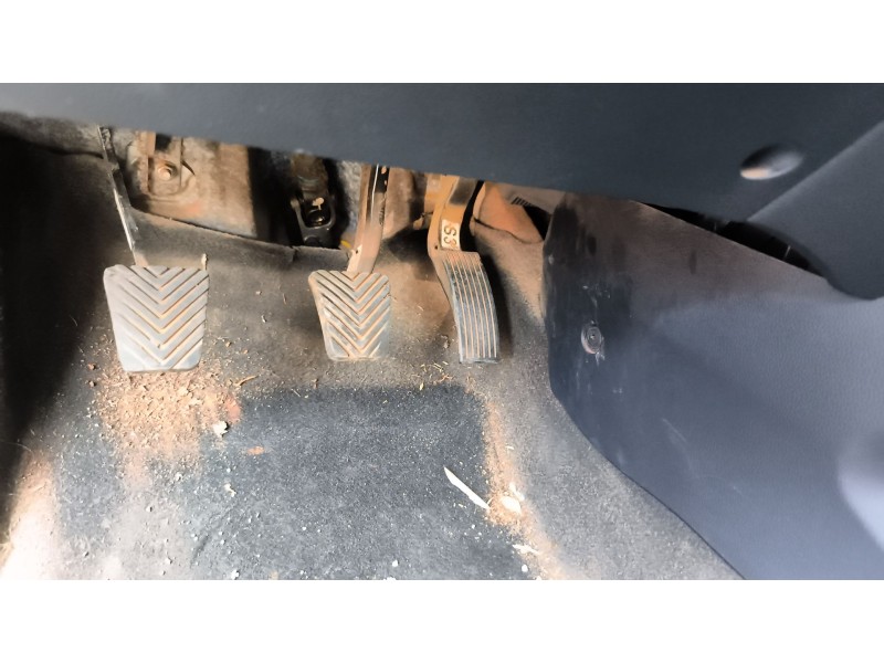 Recambio de pedal acelerador para kia rio iii (ub) 1.25 cvvt referencia OEM IAM 327001W000  