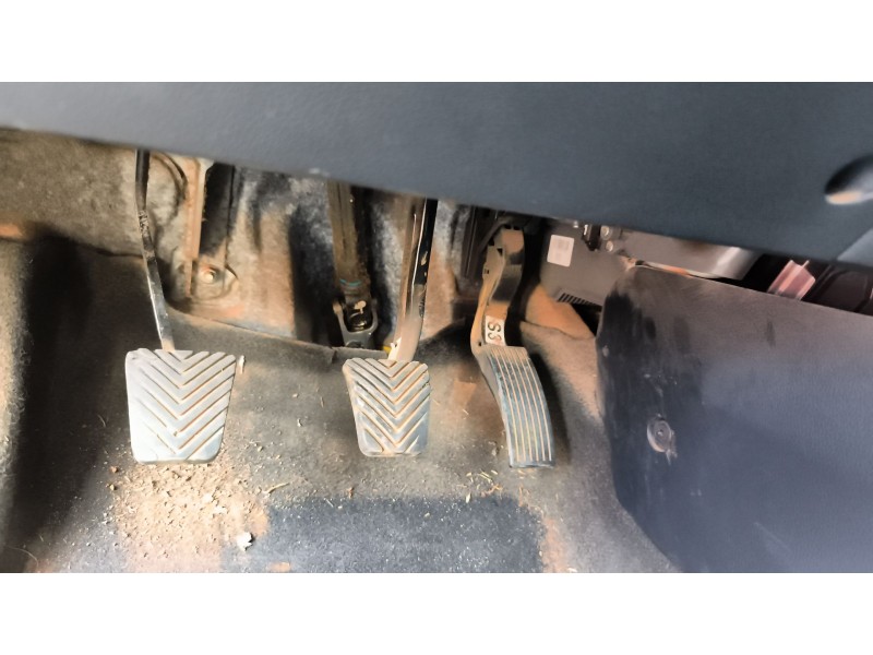 Recambio de pedal freno para kia rio iii (ub) 1.25 cvvt referencia OEM IAM 328001W050  