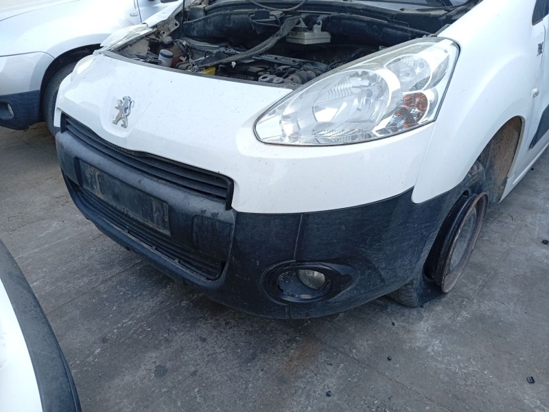Recambio de paragolpes delantero para peugeot partner furgoneta/monovolumen 1.6 hdi 16v 4x4 referencia OEM IAM   