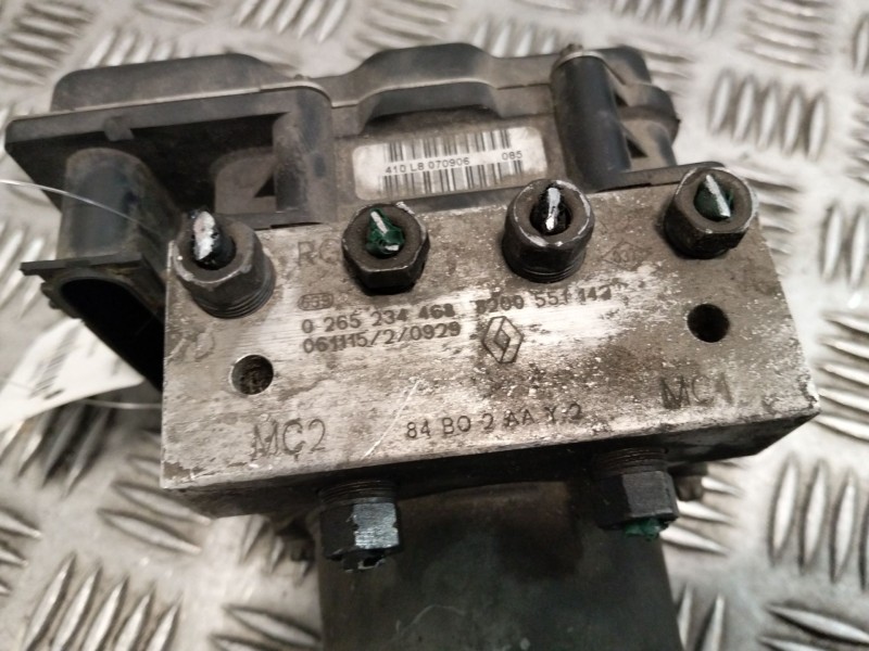 Recambio de abs para renault megane ii coupé-cabriolet (em0/1_) 1.9 dci referencia OEM IAM 026523463  