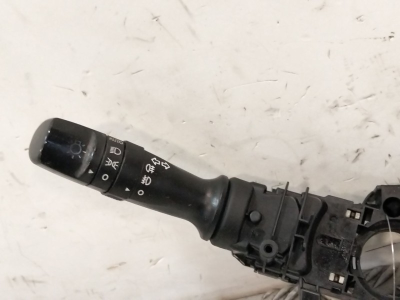 Recambio de mando luces para hyundai ix20 (jc) 1.4 crdi referencia OEM IAM 3753MA2210  