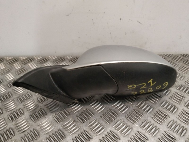 Recambio de retrovisor izquierdo para opel insignia a (g09) 2.0 cdti (68) referencia OEM IAM E1021002  
