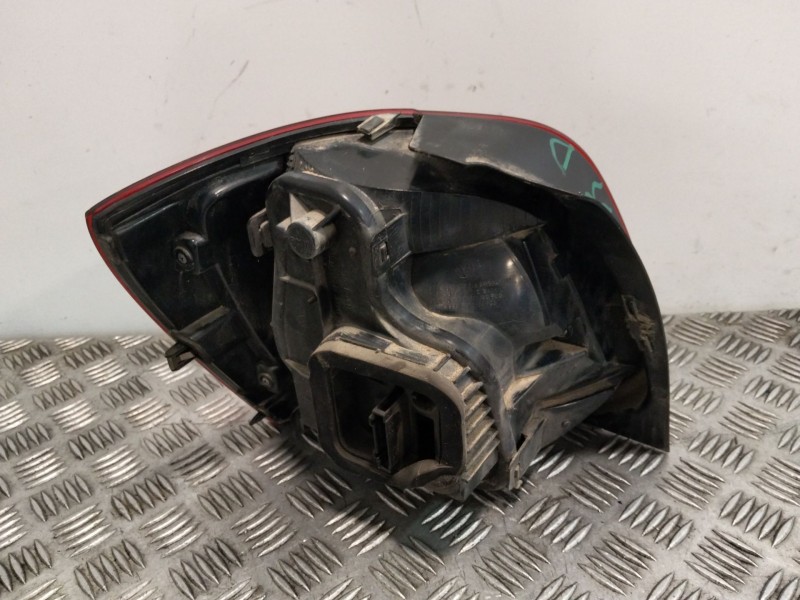 Recambio de piloto trasero derecho para volkswagen polo v (6r1, 6c1) 1.6 tdi referencia OEM IAM 6R0945258A  