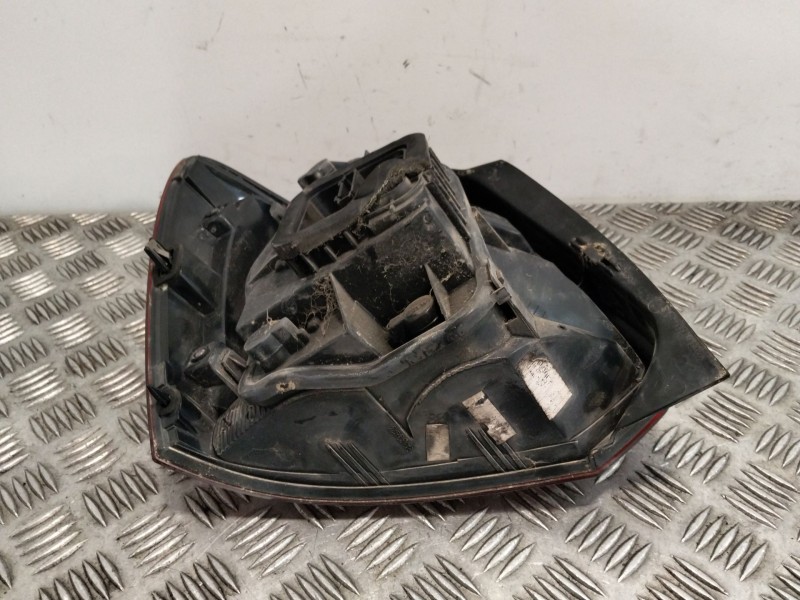 Recambio de piloto trasero derecho para volkswagen polo v (6r1, 6c1) 1.6 tdi referencia OEM IAM 6R0945258A  