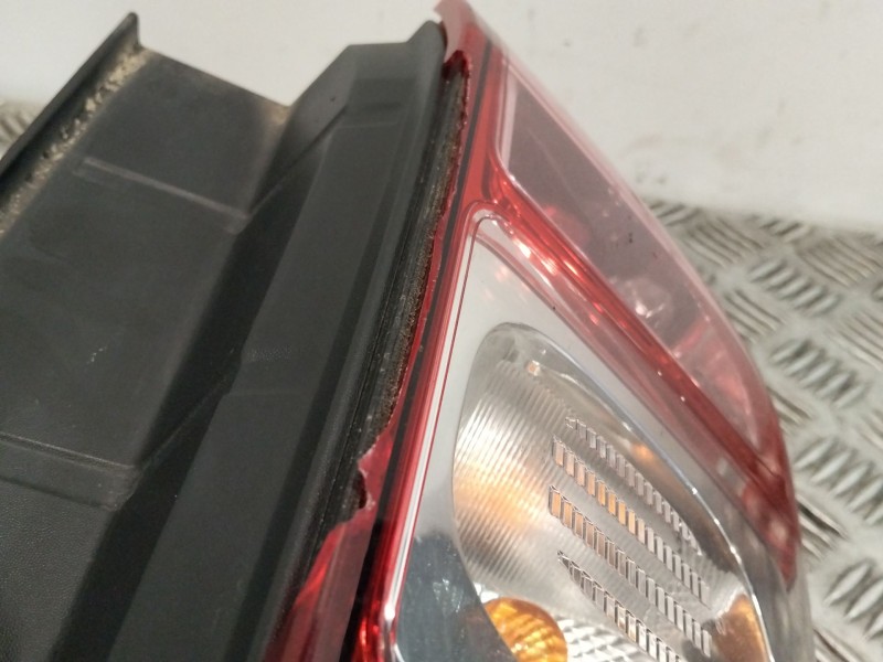 Recambio de piloto trasero izquierdo para dacia duster (hs_) 1.2 tce 125 referencia OEM IAM 265550035R  