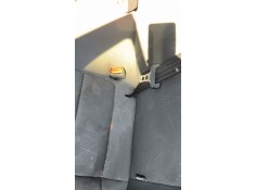 Recambio de enganche cinturon trasero izquierdo para kia rio iii (ub) 1.25 cvvt referencia OEM IAM 898301W200HU  