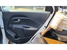 Recambio de guarnecido puerta trasera derecha para kia rio iii (ub) 1.25 cvvt referencia OEM IAM 833401W020  