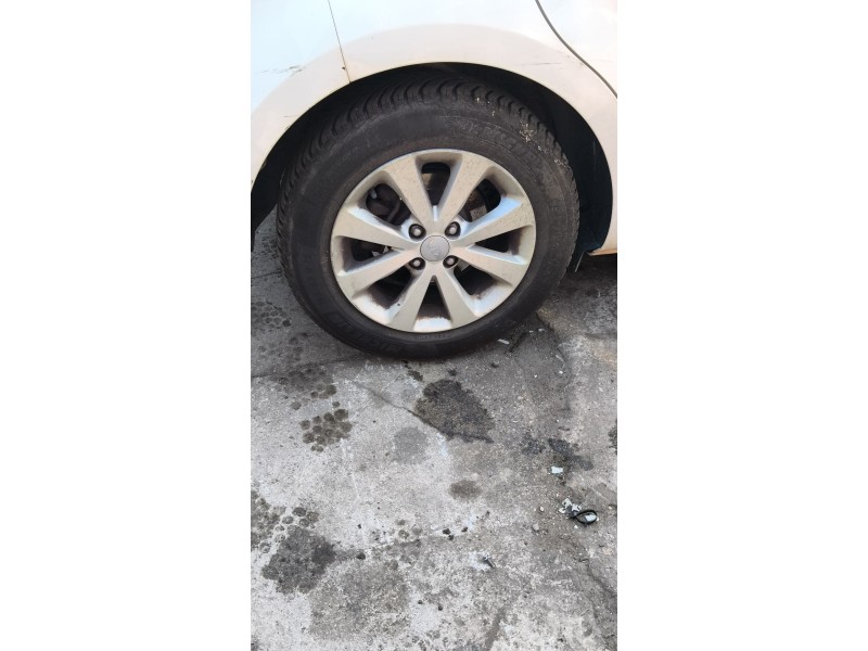 Recambio de mangueta trasera derecha para kia rio iii (ub) 1.25 cvvt referencia OEM IAM   