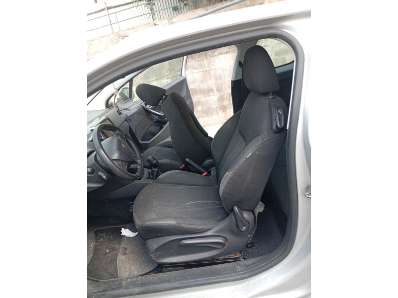 Recambio de asiento delantero izquierdo para peugeot 208 i (ca_, cc_) 1.4 hdi referencia OEM IAM 1608106680  