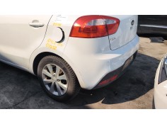 Recambio de amortiguador trasero izquierdo para kia rio iii (ub) 1.25 cvvt referencia OEM IAM 553001W001  