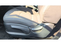 Recambio de asiento delantero izquierdo para kia rio iii (ub) 1.25 cvvt referencia OEM IAM 884011W030BGB   2