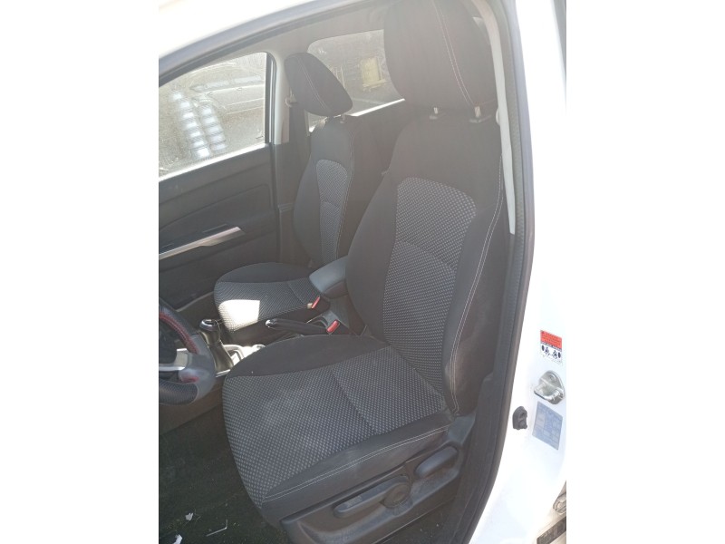 Recambio de asiento delantero izquierdo para suzuki vitara (ly) 1.0 (apk 310) referencia OEM IAM   