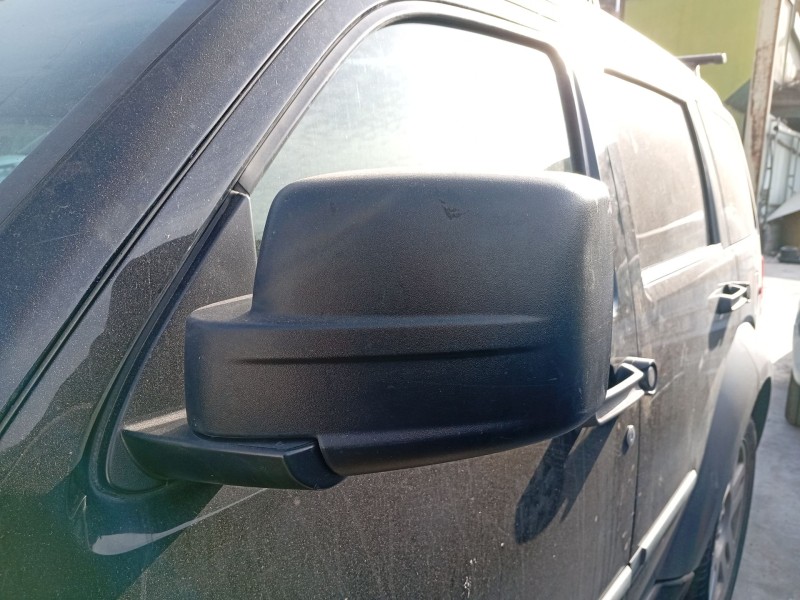 Recambio de retrovisor izquierdo para dodge nitro 2.8 crd referencia OEM IAM 55157191AD  