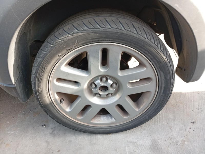 Recambio de mangueta trasera izquierda para dodge nitro 2.8 crd referencia OEM IAM 52125011AD  