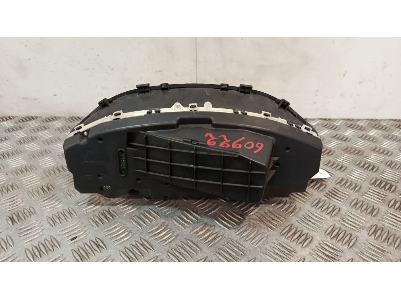 Recambio de cuadro instrumentos para toyota yaris (_p9_) 1.3 vvt-i (scp90_) referencia OEM IAM 838000D660D  