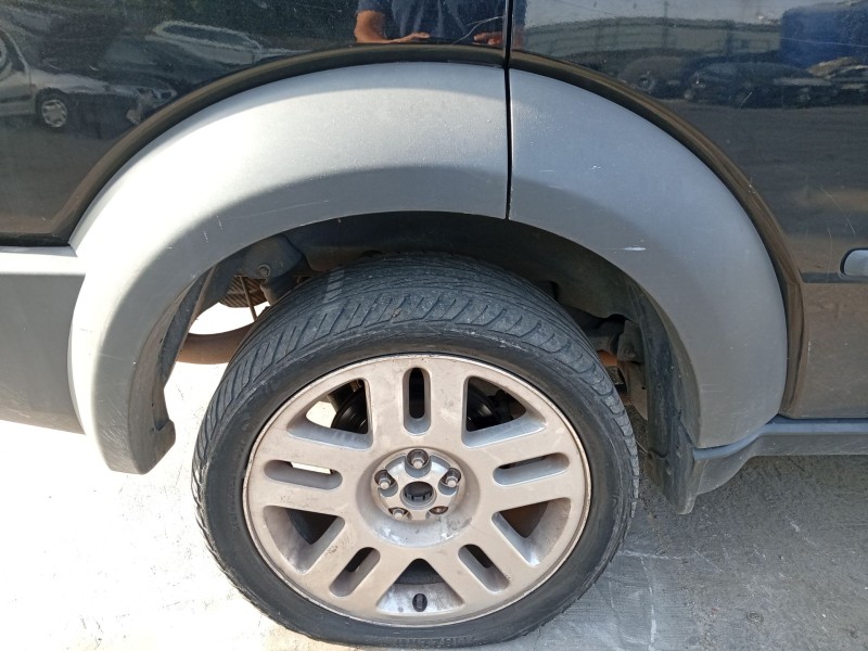 Recambio de aletin trasero derecho para dodge nitro 2.8 crd referencia OEM IAM 5KH38TRMACA  
