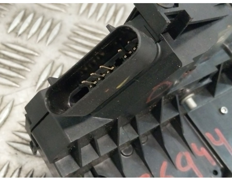 Recambio de cerradura puerta delantera izquierda para ford c-max 1.0 ecoboost cat referencia OEM IAM AM5AU21813AC  