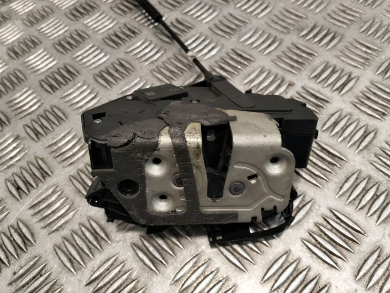 Recambio de cerradura puerta delantera izquierda para ford c-max 1.0 ecoboost cat referencia OEM IAM AM5AU21813AC  