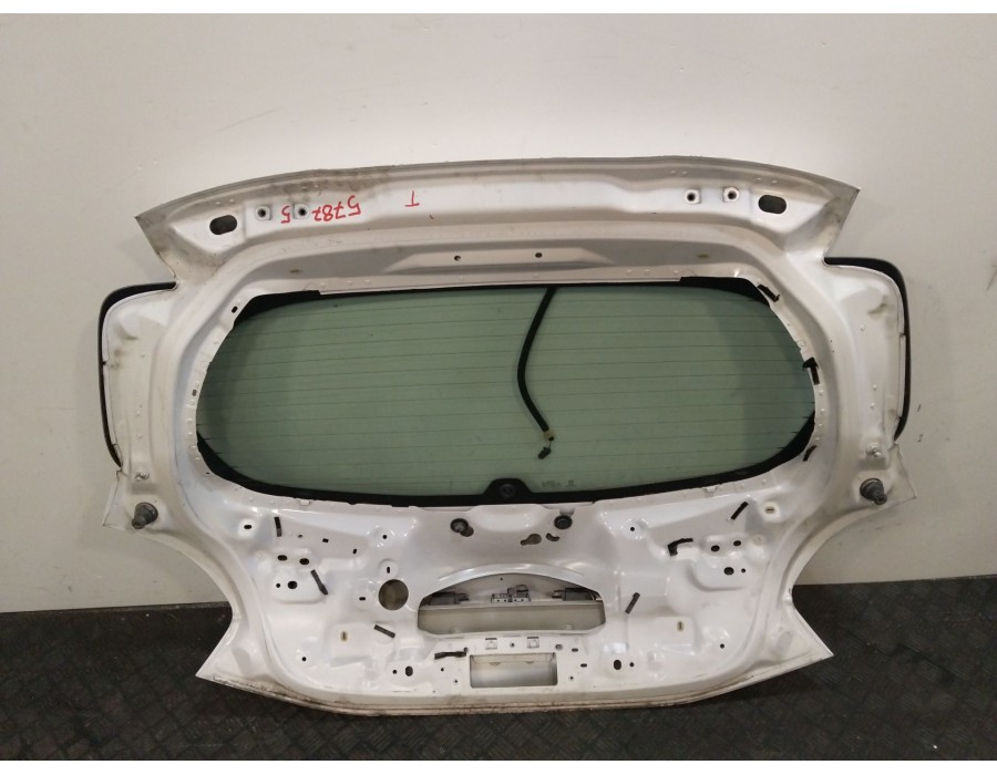 Recambio de porton trasero para peugeot 208 i (ca_, cc_) 1.2 vti 82 referencia OEM IAM 9810682180  