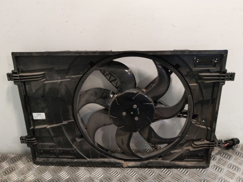 Recambio de electroventilador para audi q2 (gab, gag) 30 tdi referencia OEM IAM 5WA121203L  