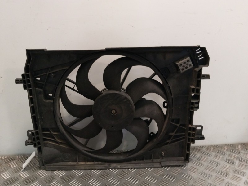 Recambio de electroventilador para renault clio ii (bb_, cb_) 1.5 dci (b/cb07) referencia OEM IAM 214818009R  