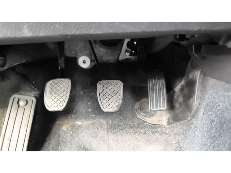 Recambio de pedal embrague para subaru xv (_gp_) 1.6 i awd (gp3, g33gp) referencia OEM IAM   