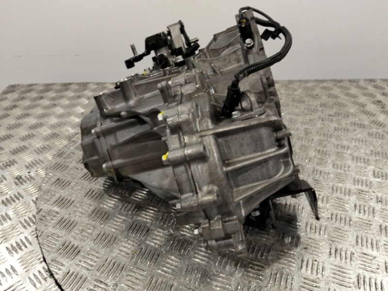 Recambio de caja cambios para kia ceed referencia OEM IAM ZG38KJ / 430B026033  