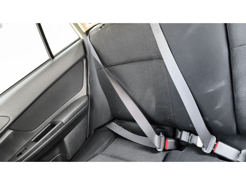 Recambio de enganche cinturon trasero derecho para subaru xv (_gp_) 1.6 i awd (gp3, g33gp) referencia OEM IAM   