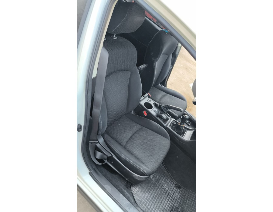 Recambio de asiento delantero derecho para subaru xv (_gp_) 1.6 i awd (gp3, g33gp) referencia OEM IAM 64140FJ560VH  