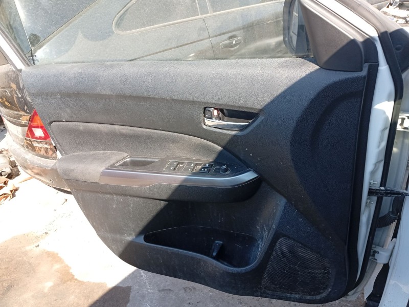 Recambio de guarnecido puerta delantera izquierda para suzuki vitara (ly) 1.0 (apk 310) referencia OEM IAM 8372054P90ASJ  