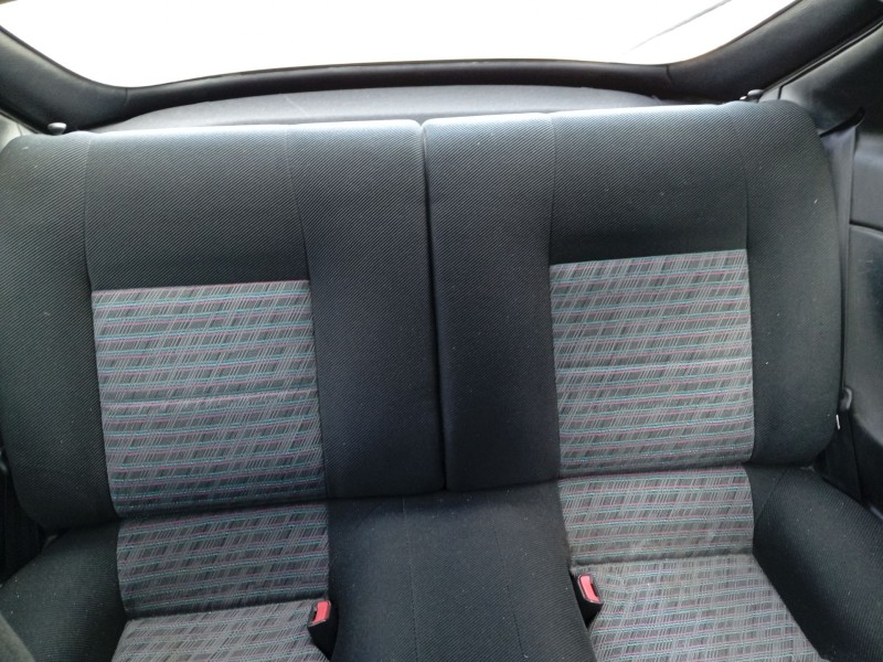 Recambio de asientos traseros para toyota celica coupé (_t20_) 1.8 i 16v (at200/st) referencia OEM IAM   