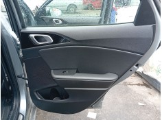Recambio de guarnecido puerta trasera derecha para kia xceed (cd) 1.5 t-gdi mhev referencia OEM IAM 83360J7800WK  