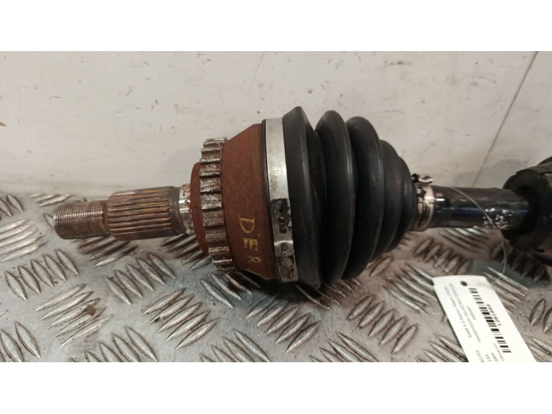 Recambio de transmision delantera derecha para saab 9-5 station wagon (ys3e) 2.3 t referencia OEM IAM 4686887  