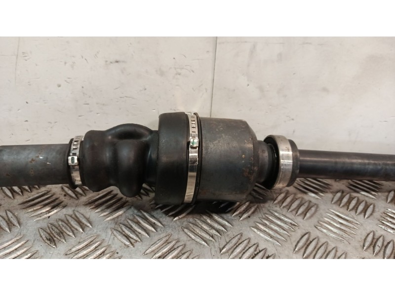 Recambio de transmision trasera derecha para peugeot partner furgoneta/monovolumen 1.6 bluehdi 100 referencia OEM IAM 9623687380