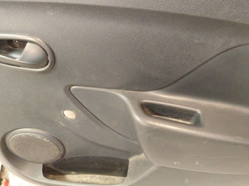 Recambio de guarnecido puerta trasera derecha para dacia sandero ii (b8_) tce 90 lpg (b8m1) referencia OEM IAM 829A01370R  